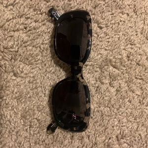 Women’s Krewe Sunglasses